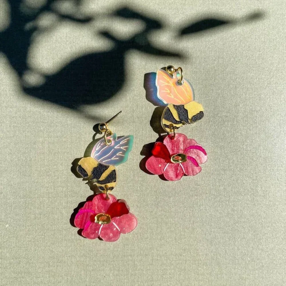 Honey Bee Flower Acrylic Earrings - Picture 1 of 3